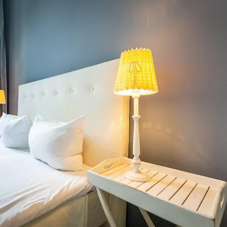Apartment Am Ostseestrand 7 *