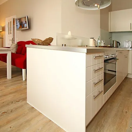 Am Ostseestrand 7 * Neuhof (Heringsdorf)