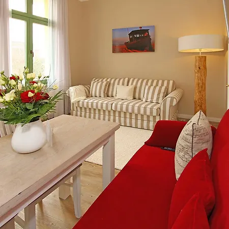 Apartment Am Ostseestrand 7 *